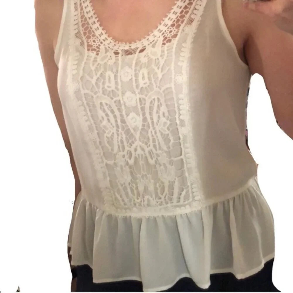 Lace Front Peplum Sleeveless Tank Blouse by Lauren Conrad - Picture 6 of 9